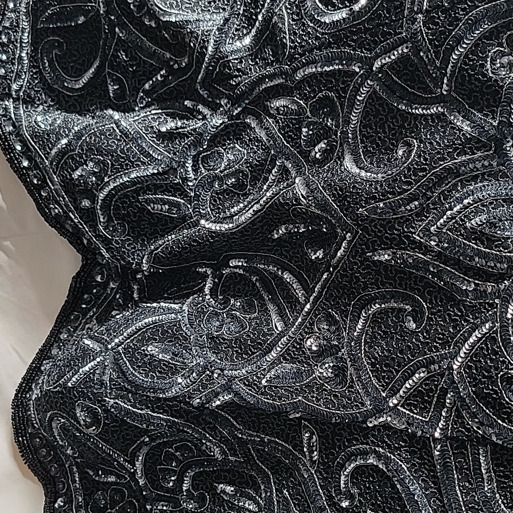 Sequined Bustier - Picture 2 of 7